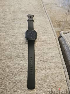 Fitbit Versa 4 Smartwatch 0