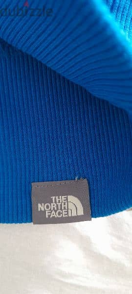 North face hoodie brand new M size 4