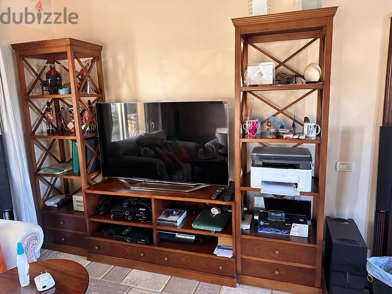 Tv Unit with 2 towers 1