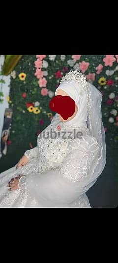 بيع فستان زفاف استعمال ساعتين بالتاج والبوكيه والطرحه والكاڤر 0