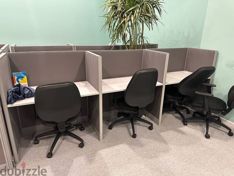 office workstations with chairs 1
