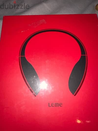 headset leme لون احمر