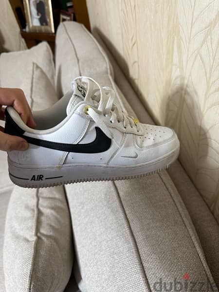 air force 1 new addition size 41 white and black 1