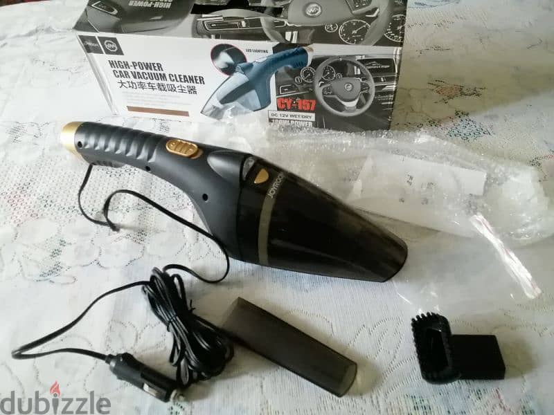 car vacuum cleaner 1