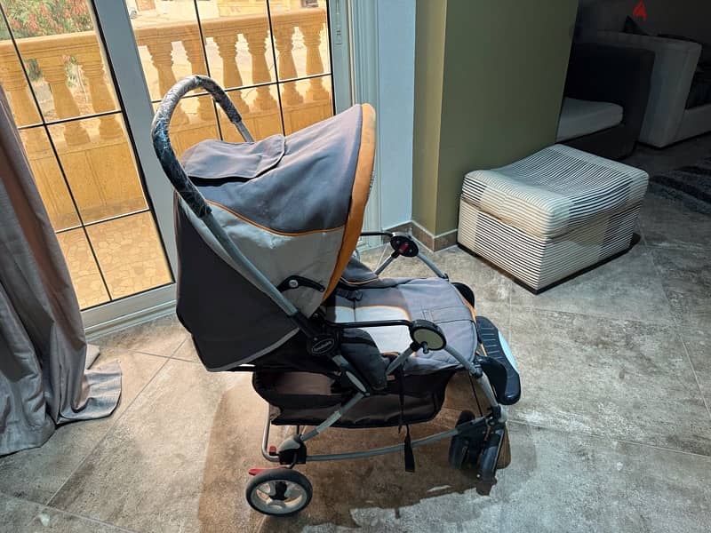 car seat 1000 ,baby stroller 1500and baby وشياله 1000ومشابه اطفال 750 1