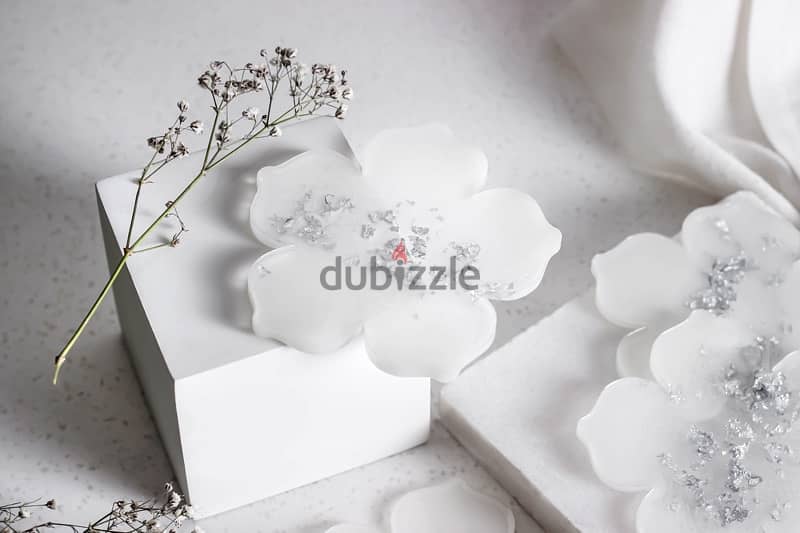 White And Silver Resin Coasters 0