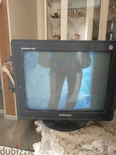 شاشة كمبيوتر وتنفع شاشة تلفزيون 0