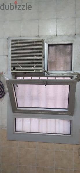 بلكونه الوميتال و شباكAluminium balconey & window 4