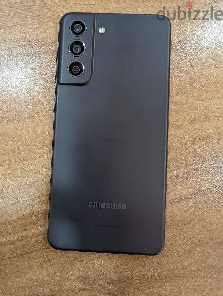 Samsung Galaxy S21 fe 3