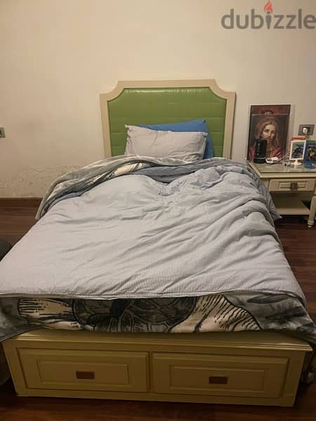 bed with mattress in a very good condition 1
