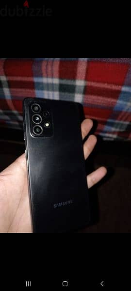 Samsung a52 ١٢٨ جيجا ٨ رام استخدام ١٠ شهور و شرخ باغه مش شاشه 1
