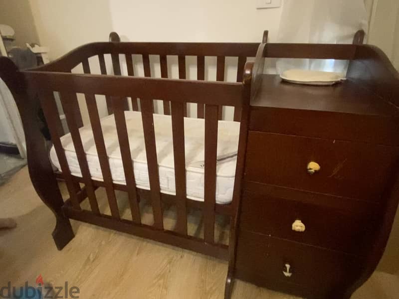 Baby Bed & mattress &Changing table with storage drawers 1