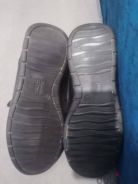 حذاء باتا كونفورت مستورد
جلد طبيعي 2