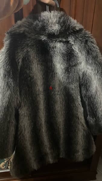 Fur coat - بالطو فرو 3
