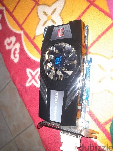 AMD Radeon HD 6850 3