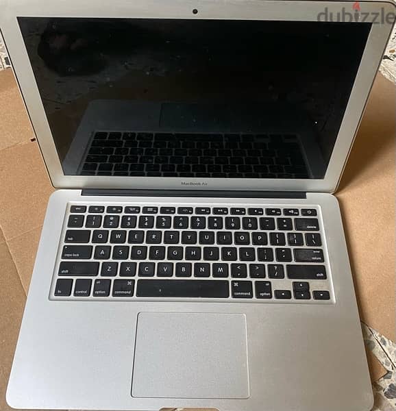 MacBook Air (13-inch,2015) 2
