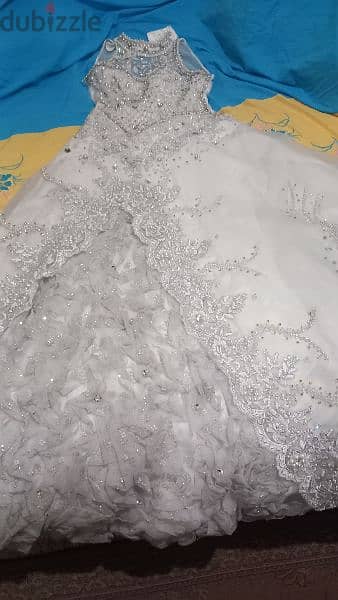 فستان زفاف لقطة 2