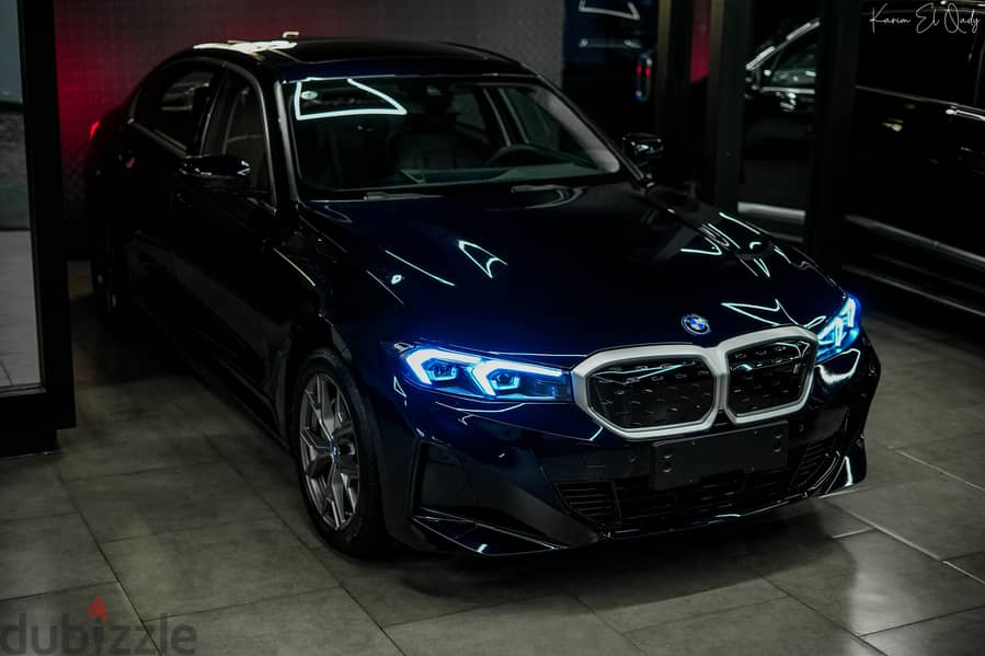 BMW i3 eDrive 35L 2023(بى ام دابليو I3 كهرباء بالكامل) 2