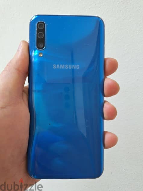 سامسونج a50 فاضى 128 جيجا ورام 4 جيجا Samsung a50 0