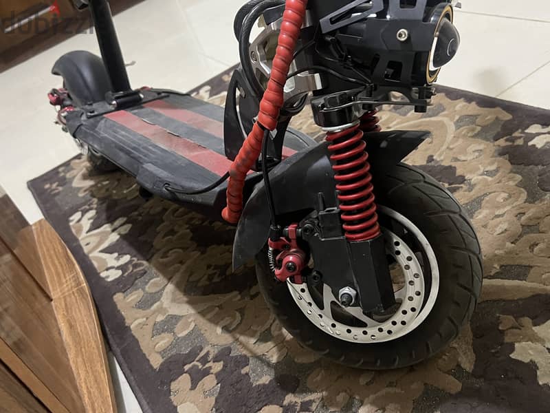 e10 electric scooter 5