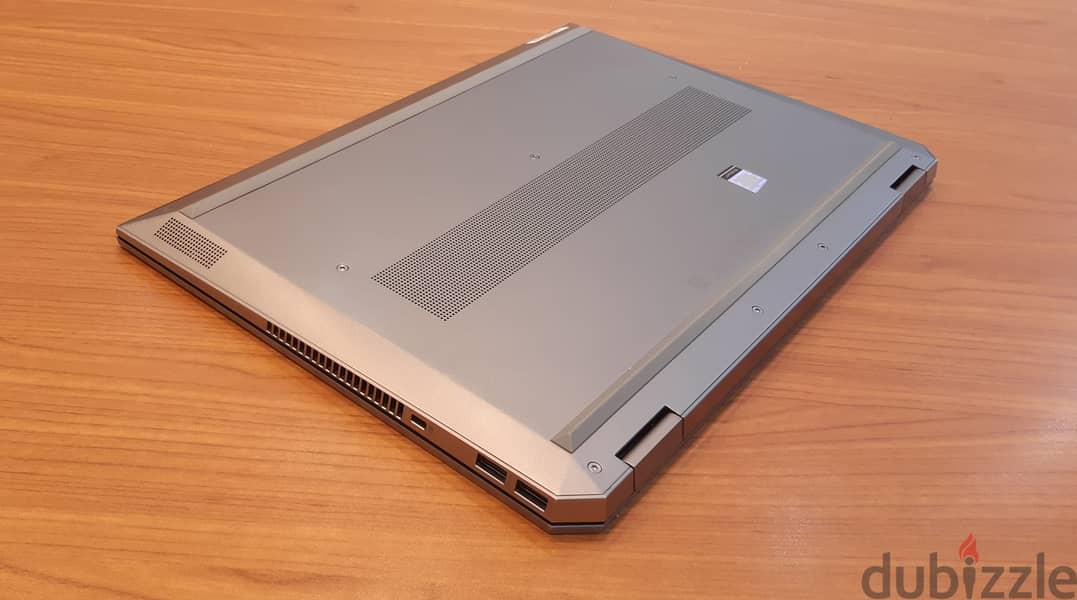 أنحف لاب HP Zbook g5 Studio معالج (i7) الجيل التاسع +كارت شاشة 4 جيجا 6