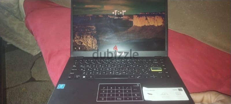 laptop Asus E410 1