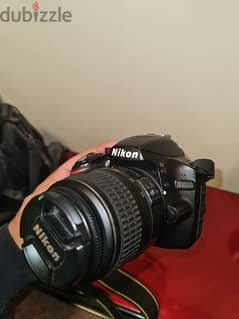 كاميرا نيكون d3200 0