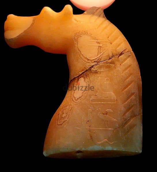 رأس حصان من حجر الرخام & نقش فرعوني بارز 7