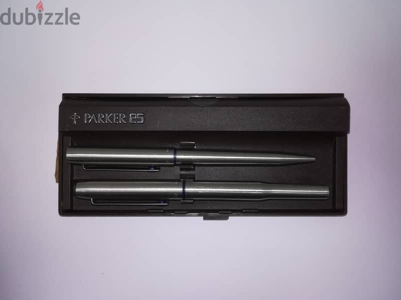 Parker 25 Stainless Steel Fountain Pen M Pt & Converter & Ballpoint 3