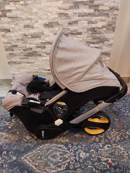 Doona stroller and car seat 0
