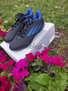 Adidas sports shoes 0
