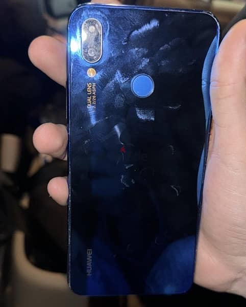 Huawei nova 3i 1