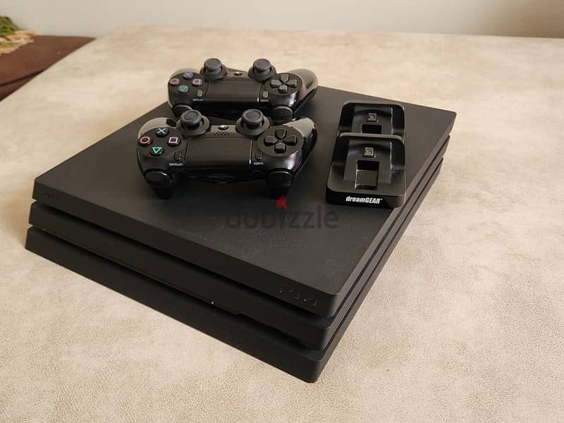 ps4 pro used like new 1