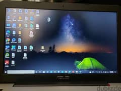 Laptop Asus X555Q