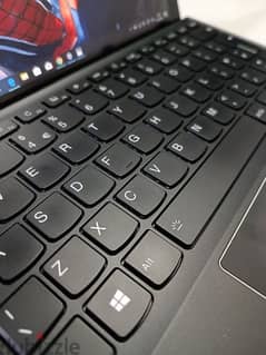 Lenovo miix 720(Laptop& tablet) 0