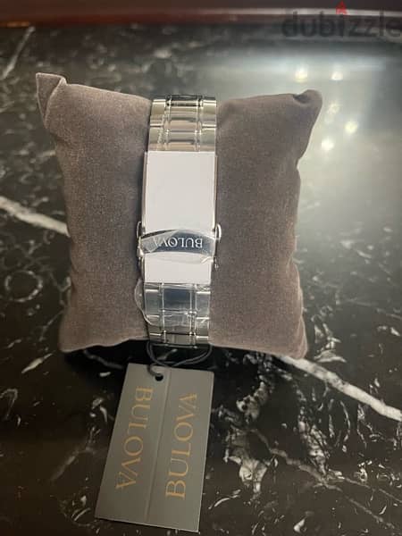 Bulova Original Watch with full package New - didn’t user 9