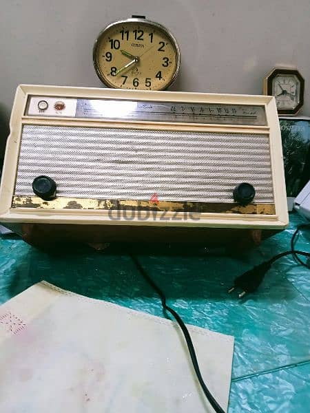 تسجيلات وراديو خشب قديم 3