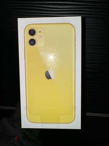 iphone 11 256GB yellow 3