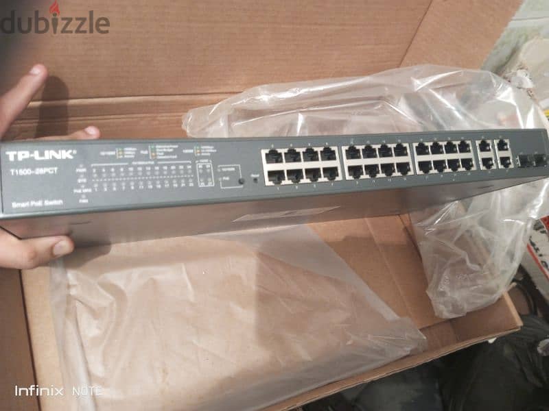 Tp link switch
T1500-28pct سويتش نتورك 6