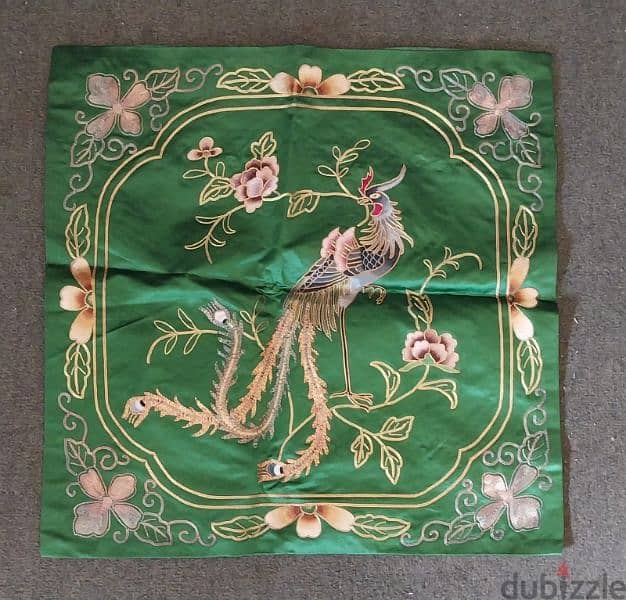 vintage Chinese cushion and tablecloth 0