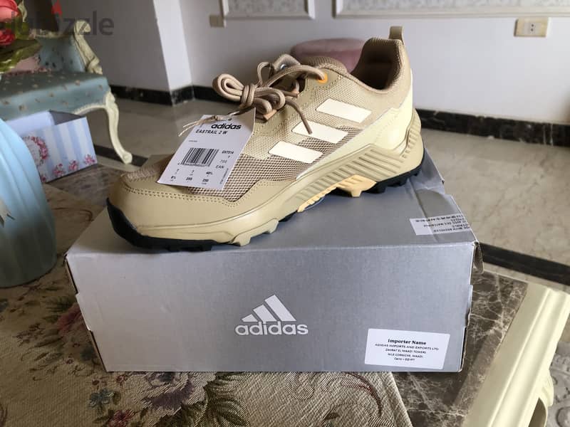 Adidas eastrail 2.0 size :40 2/3 1