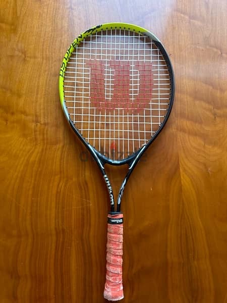 Wilson tennis racket (25) 0