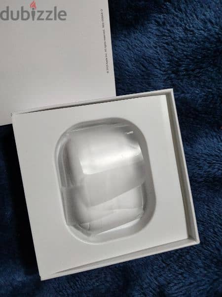 Airpods pro 2nd generation with Magsafe charging case 1