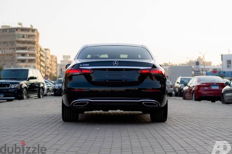 2023 Mercedes E-200 Exclusive (Fully Loaded) 3