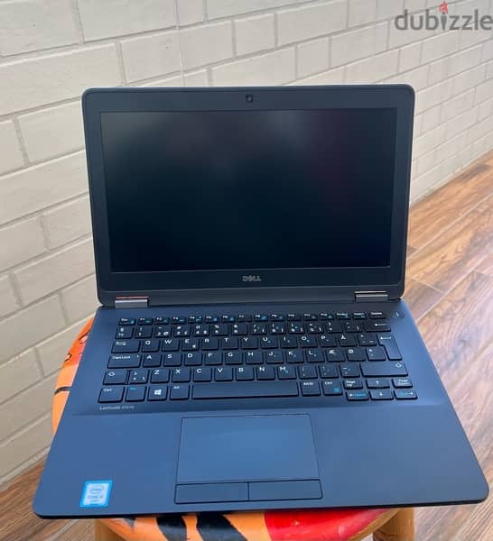 laptop Dell ( latitude E7270 ) 3