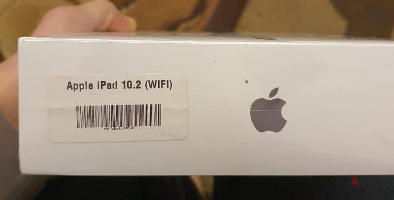 for sale ipad (9th  generation)  10.2 wi-fi  . . . 64gb . .  new   . . 5