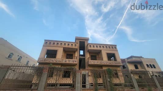 فيلا سكنية للبيع في الحي الترفيهي ----villa for sale