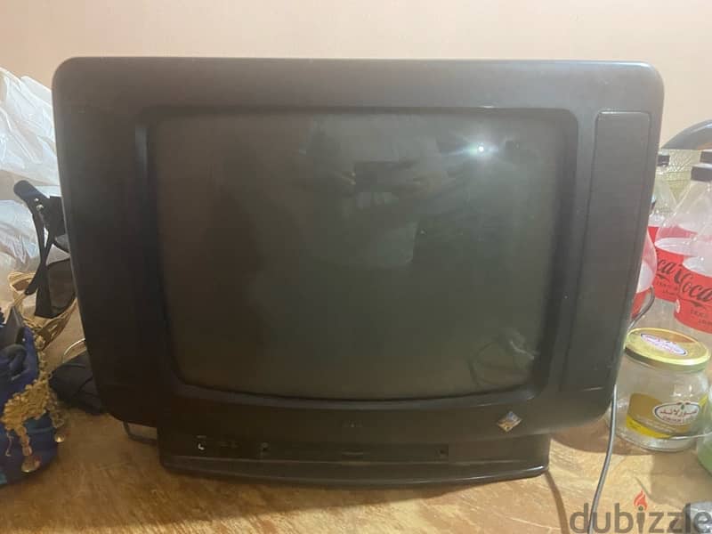 تليفزيون قديم 4