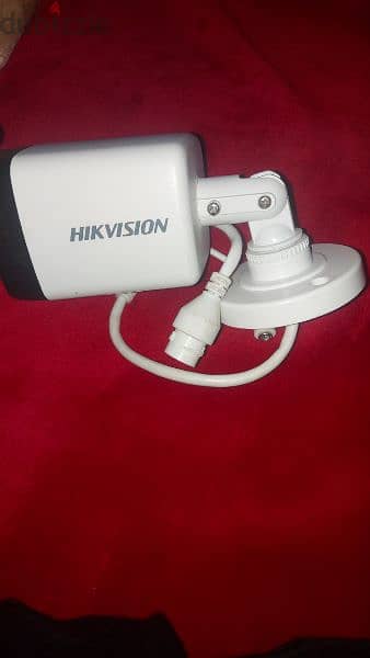 كاميرا مراقبه HIKVISION  للبيع 4
