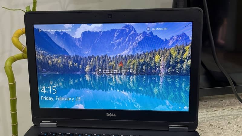 laptop Dell ( latitude E7270 ) 1